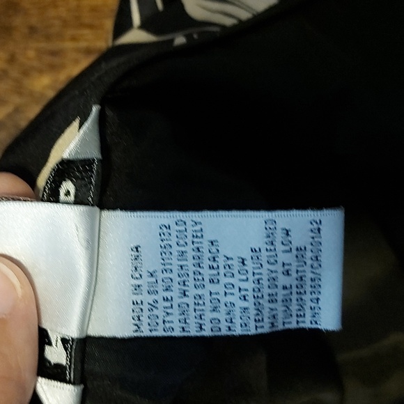 Floral print silk pant set - Picture 9 of 11